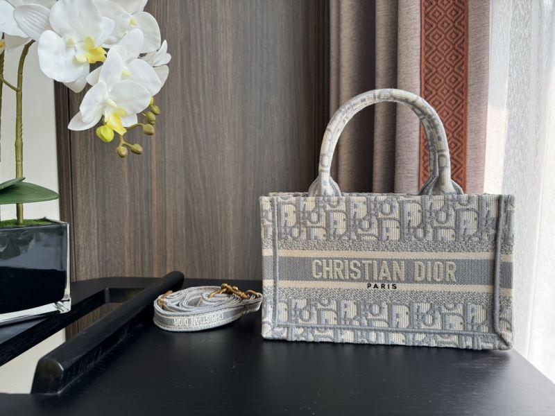 Dior Shopping Bags